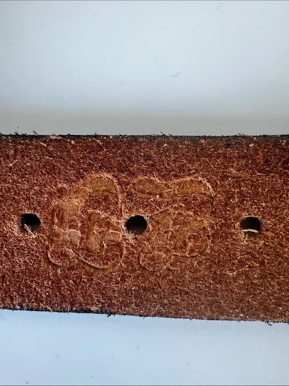 Leather and brass studded belt 36 - Picture 4 of 5